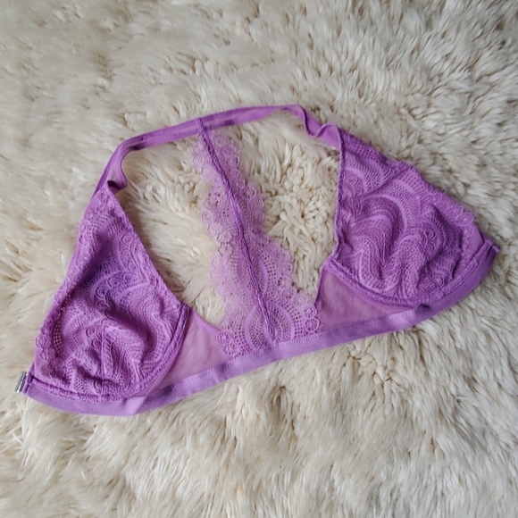 Intimatly Free People Lilac Clara Lace Tanga Bra - Picture 6 of 8